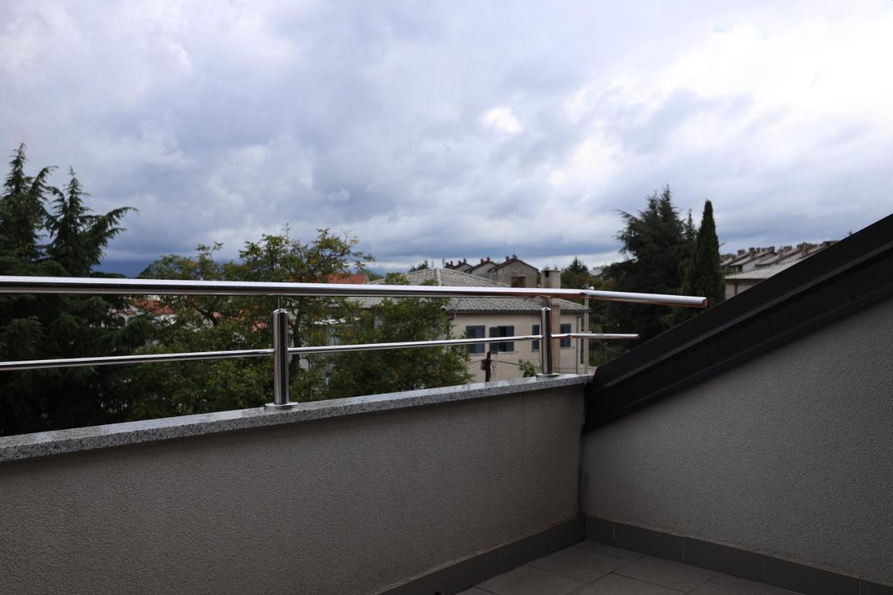 Apartment Cvjetna Rijeka Bagian luar foto