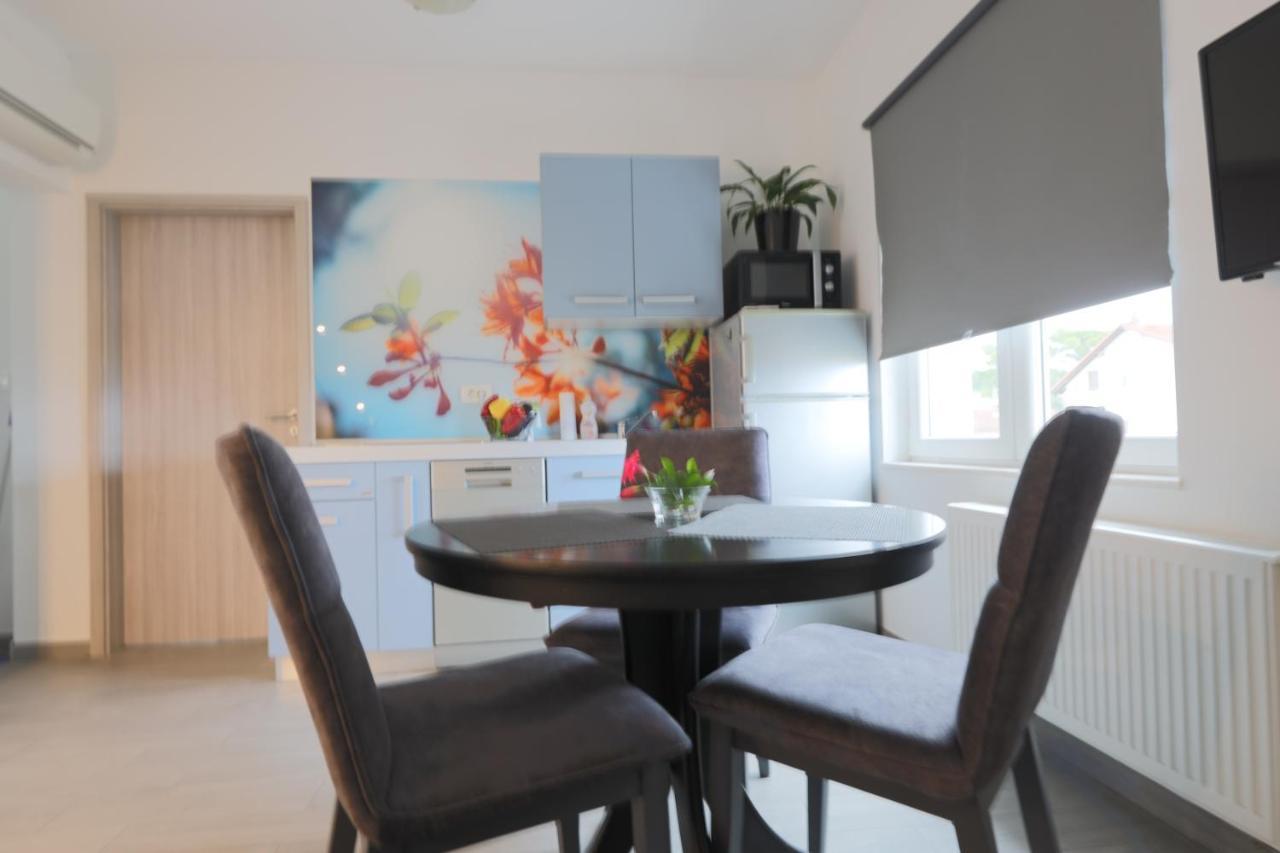 Apartment Cvjetna Rijeka Bagian luar foto